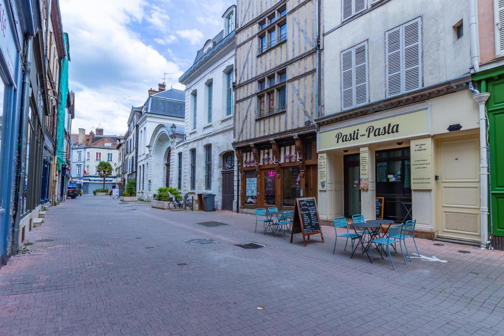 Le Troyes Clochers Buitenkant foto